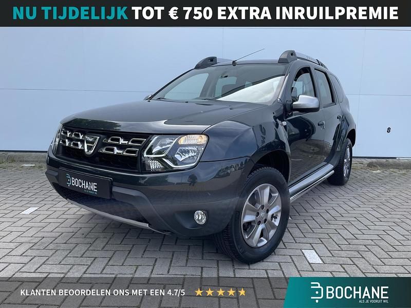 Grijs Gebruikt 2015 Dacia Duster Anniversary SUV | € 10.535 (Eerlijke prijs) - Afbeelding 1/4