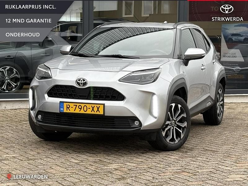 Grijs Gebruikt 2022 Toyota Yaris Cross SUV | € 24.900 (Eerlijke prijs) - Afbeelding 1/4