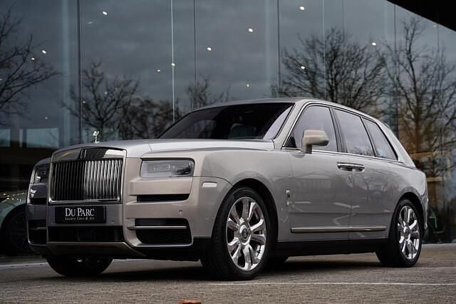 Zilver Occasion 2024 Rolls Royce Cullinan SUV | € 544.888 - Afbeelding 1/4