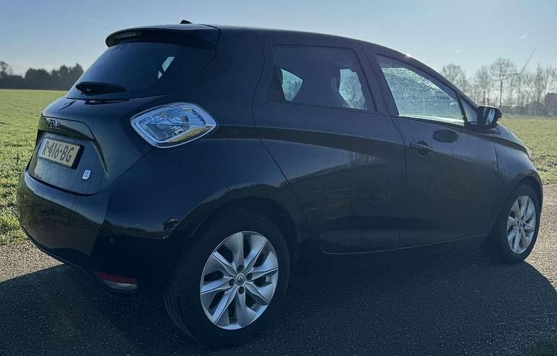 Occasion Renault Zoe Zen 64 kW (88 PK) 2014 Zwart Hatchback
