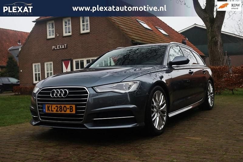 Grijs Occasion 2016 Audi A6 Sport Stationwagen | € 18.945 (Duur) - Afbeelding 1/4
