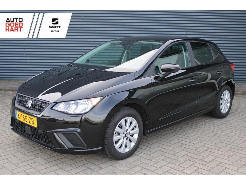 Zwart Gebruikt 2021 Seat Ibiza Business Hatchback | € 13.895 (Eerlijke prijs) - Afbeelding 1/4