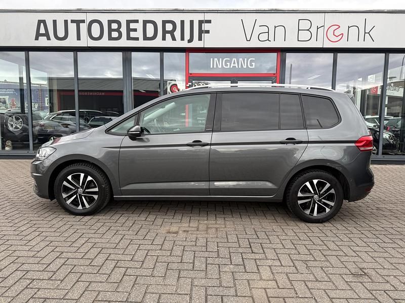 Occasion VW Touran Comfortline 116 PK (85 kW) 2019 Grijs MPV