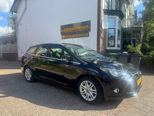 Zwart Gebruikt 2014 Ford Focus Stationwagen | € 3.999 (Super prijs) - Afbeelding 1/4