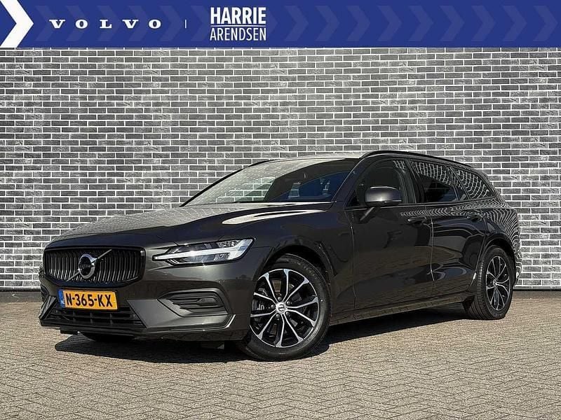 Gebruikt 2018 Volvo V60 Momentum Stationwagen | € 28.499 (Eerlijke prijs) - Afbeelding 1/4
