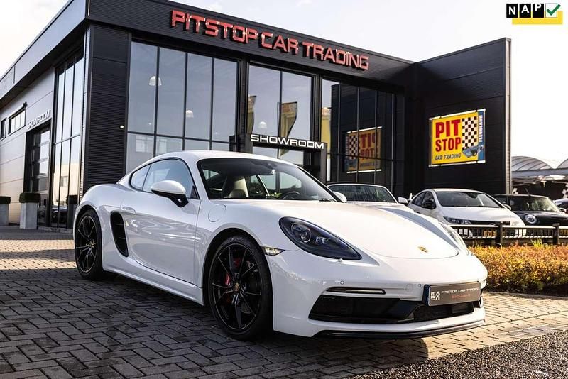 Wit Gebruikt 2017 Porsche 718 Cayman S Chrono Coupé | € 54.718 - Afbeelding 1/3