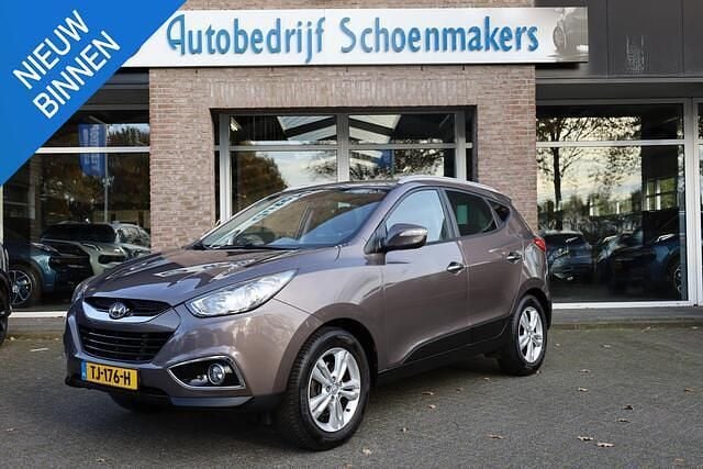 Bruin Gebruikt 2012 Hyundai ix35 Style SUV | € 7.890 (Eerlijke prijs) - Afbeelding 1/4