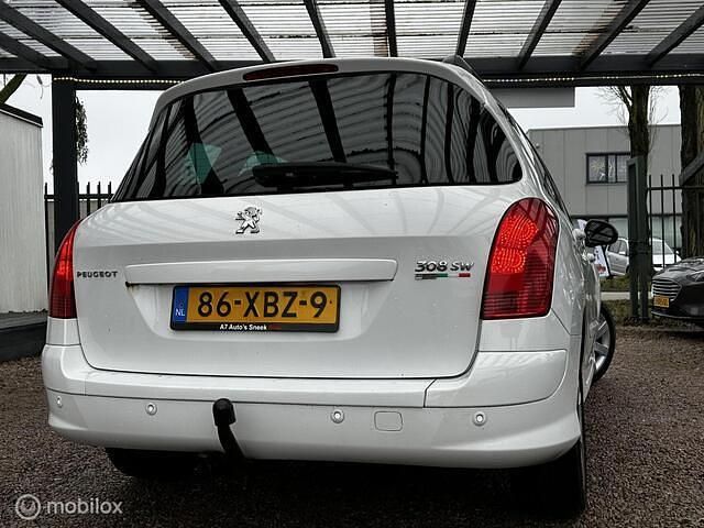 Occasion Peugeot 308 SW 111 PK (81 kW) 2012 Wit Stationwagen