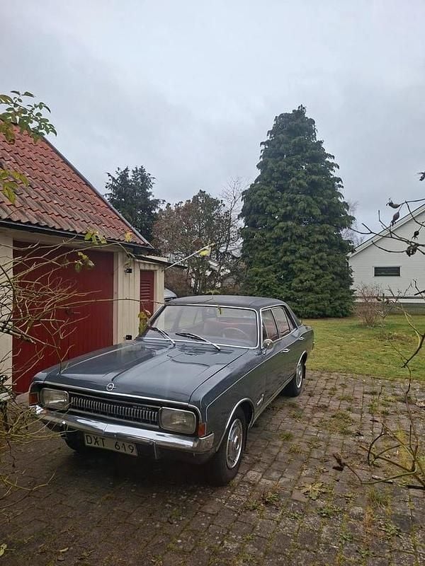 Gebruikt 1967 Opel Commodore | € 7.000 - Afbeelding 1/4