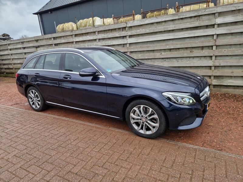 Blauw Gebruikt 2015 Mercedes C350 Edition Stationwagen | € 11.950 (Eerlijke prijs) - Afbeelding 1/4
