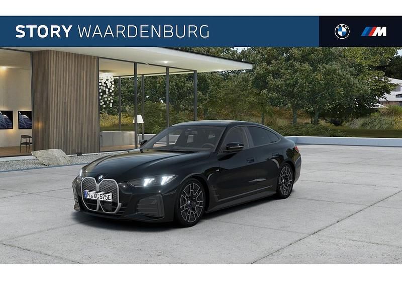 Zwart Nieuw 2025 BMW i4 M Sport Sedan | € 67.502 (Goede deal) - Afbeelding 1/4