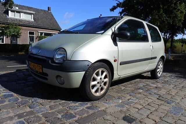 Geel Gebruikt 2001 Renault Twingo Initiale Hatchback | € 995 (Goede deal) - Afbeelding 1/4
