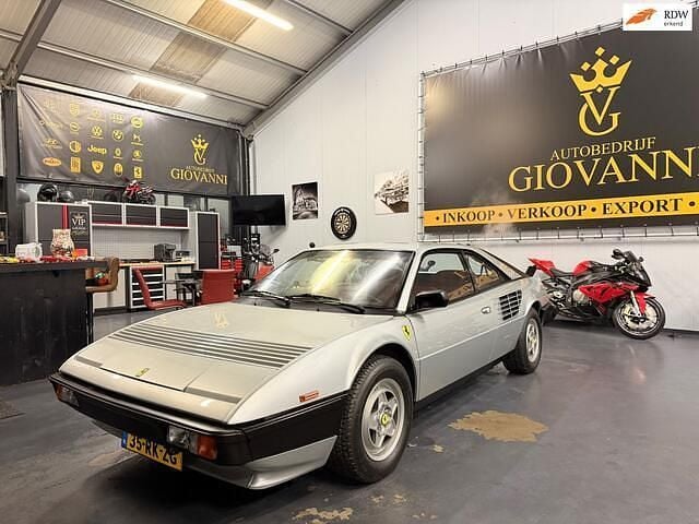 Grijs Gebruikt 1984 Ferrari Mondial | € 67.500 - Afbeelding 1/4