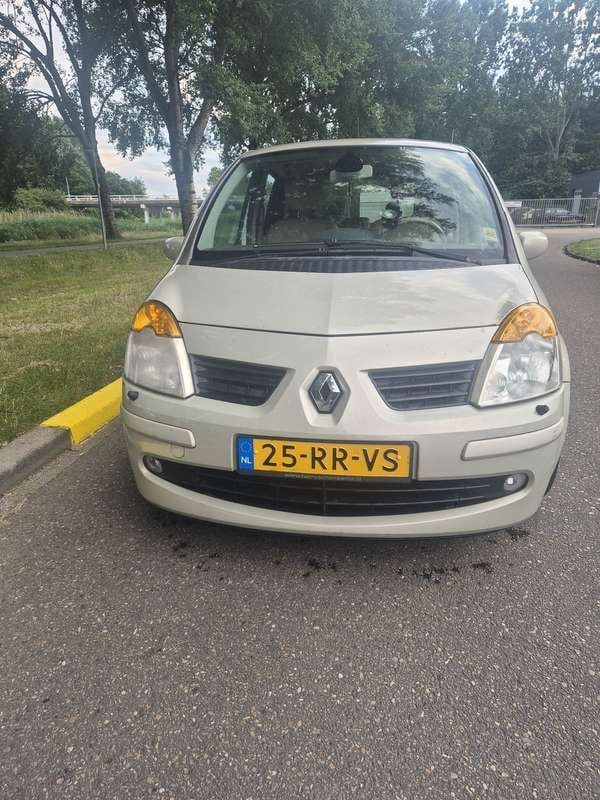Gebruikt 2005 Renault Modus Initiale MPV | € 2.000 (Super prijs) - Afbeelding 1/4