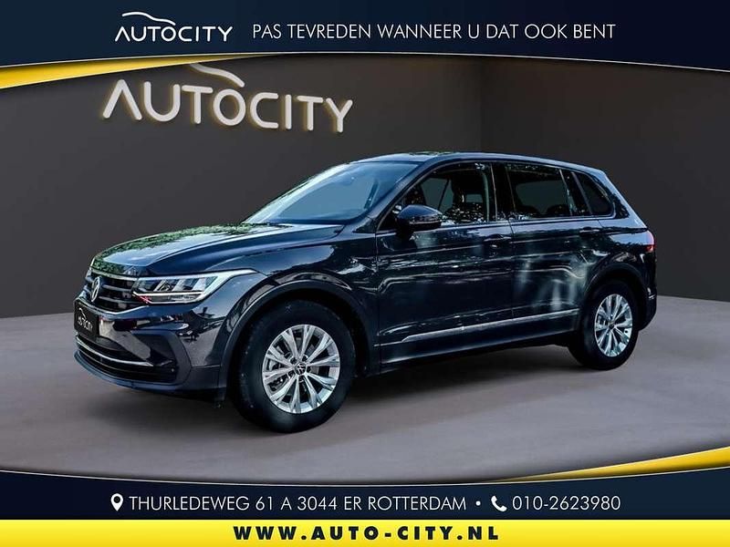 Grijs Gebruikt 2021 VW Tiguan SUV | € 28.950 (Super prijs) - Afbeelding 1/4