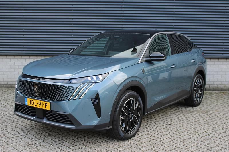 Nieuw Peugeot 3008 GT 2025 Blauw SUV