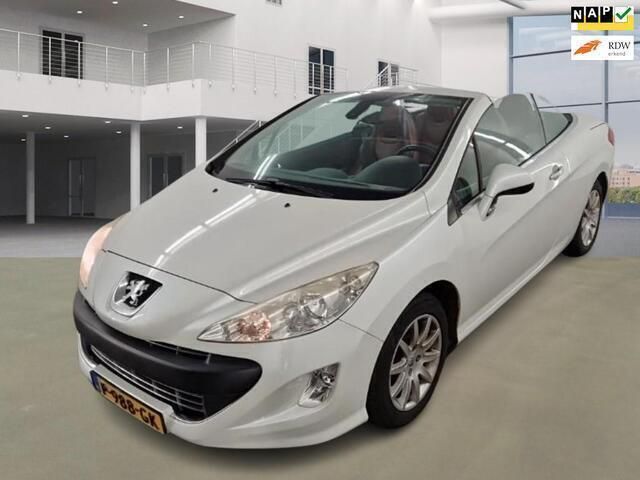 Wit, metallic lak Gebruikt 2010 Peugeot 308 CC Sport Cabriolet | € 4.750 (Eerlijke prijs) - Afbeelding 1/4