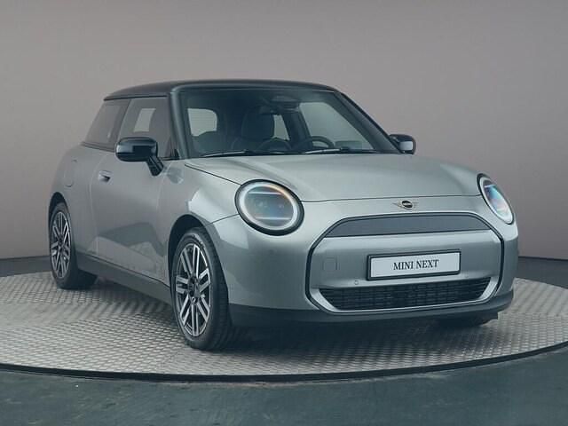 Nieuw Mini Cooper Classic 135 kW (184 PK) 2025 Grijs Hatchback
