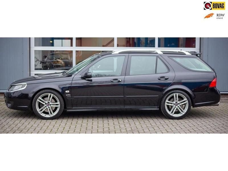Zwart Occasion 2009 Saab 9-5 Aero Stationwagen | € 12.750 - Afbeelding 1/4