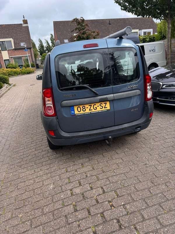 Gebruikt 2008 Dacia Logan MCV Lauréate Stationwagen | € 1.850 (Super prijs) - Afbeelding 1/4