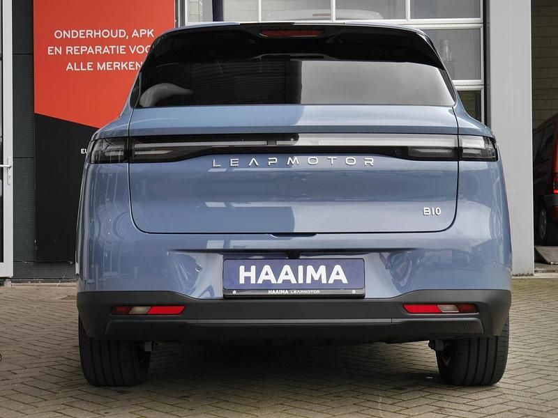 Occasion Leapmotor B10 11 kW (15 PK) 2025 Blauw SUV