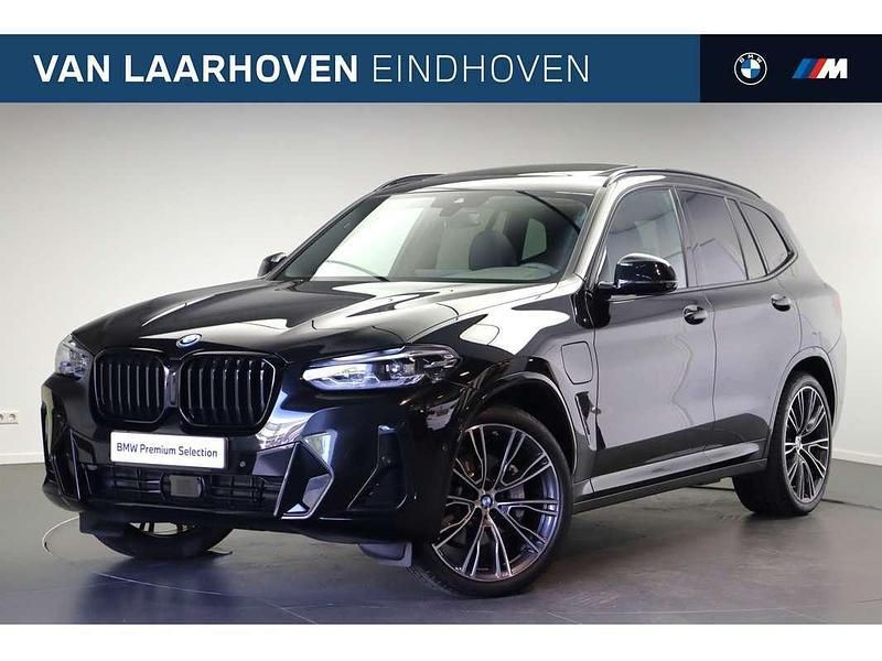 Zwart Gebruikt 2023 BMW X3 Executive SUV | € 60.950 (Iets duurder) - Afbeelding 1/4
