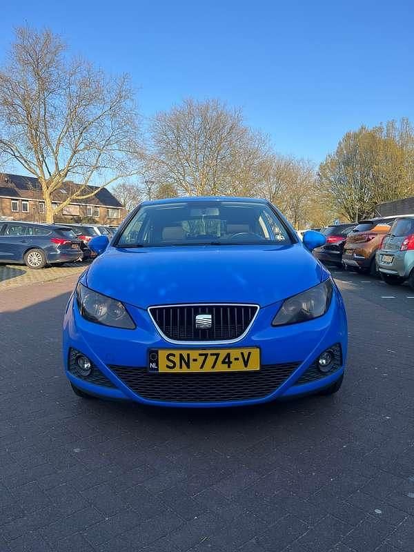 Blauw Gebruikt 2008 Seat Ibiza Reference MPV | € 4.200 (Iets duurder) - Afbeelding 1/4