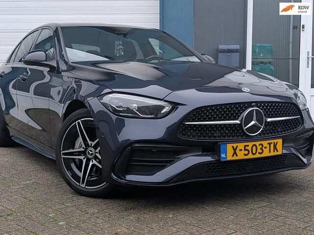 Blauw Gebruikt 2021 Mercedes C300 AMG line Sedan | € 39.950 (Super prijs) - Afbeelding 1/4