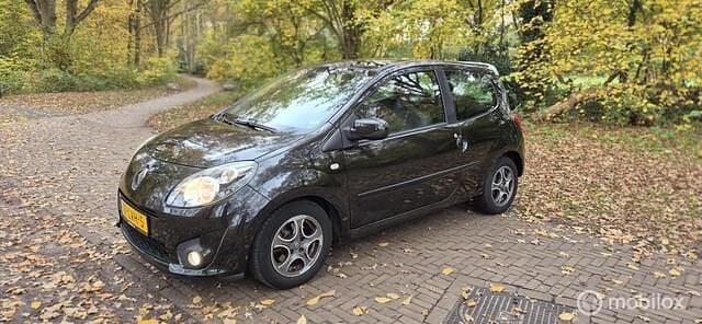Zwart Gebruikt 2010 Renault Twingo Initiale Hatchback | € 1.999 (Goede deal) - Afbeelding 1/4