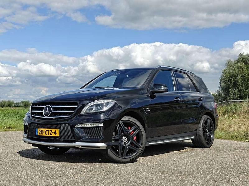 Occasion Mercedes ML63 AMG AMG 557 PK (409 kW) 2012 Zwart SUV