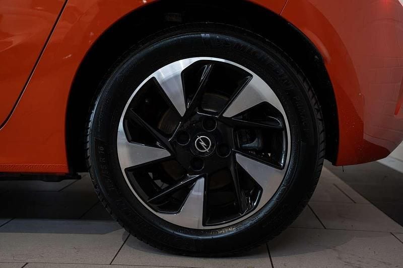 Occasion Opel Corsa-e Elegance 100 kW (136 PK) 2022 Oranje Hatchback