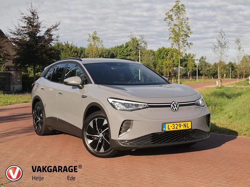 Grijs Gebruikt 2021 VW ID.4 Life SUV | € 24.490 (Eerlijke prijs) - Afbeelding 1/4