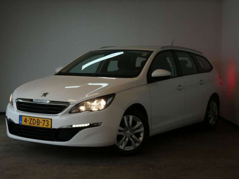 Wit Gebruikt 2014 Peugeot 308 Active Stationwagen | € 5.450 (Eerlijke prijs) - Afbeelding 1/4