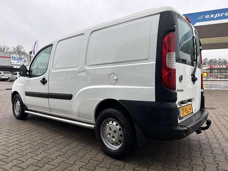 Occasion Fiat Doblò Comfort 77 PK (56 kW) 2008 Wit MPV