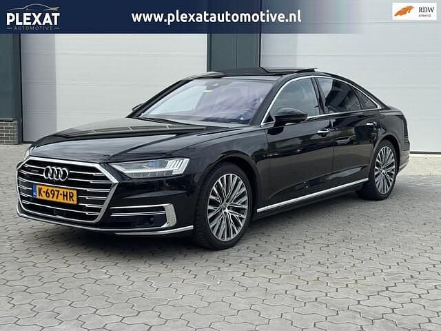 Zwart Gebruikt 2019 Audi A8 Proline Sedan | € 46.945 (Goede deal) - Afbeelding 1/4