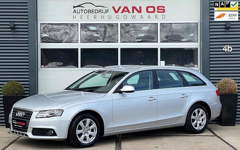 Grijs Gebruikt 2010 Audi A4 Business Stationwagen | € 8.950 (Eerlijke prijs) - Afbeelding 1/4