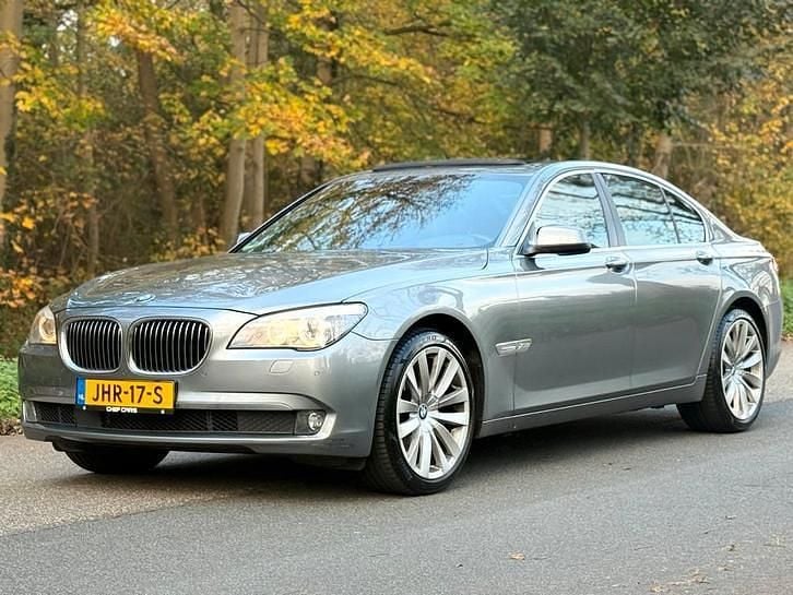 Gebruikt 2011 BMW 740 Sedan | € 13.950 - Afbeelding 1/4