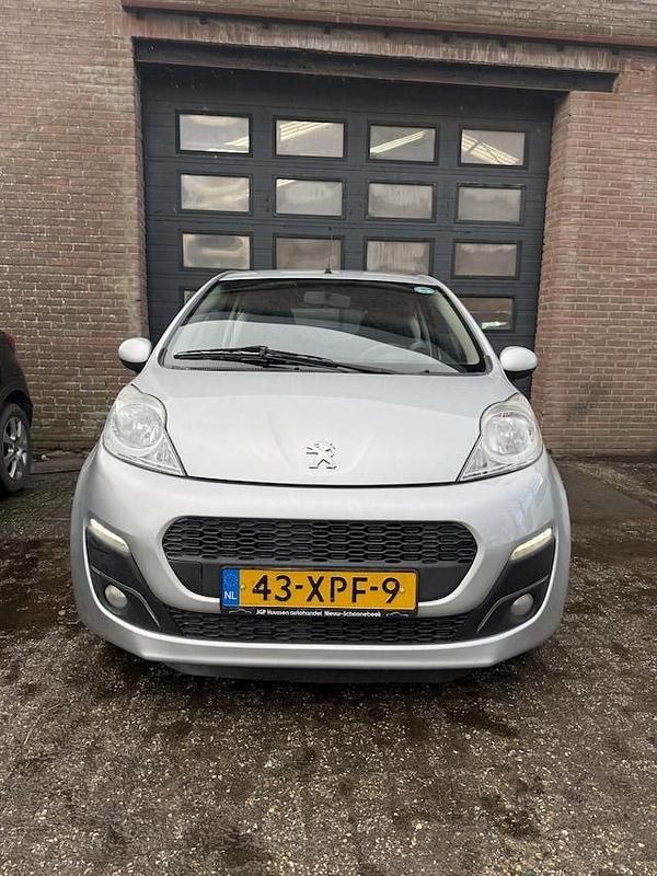 Occasion Peugeot 107 Active 2012 Grijs Hatchback
