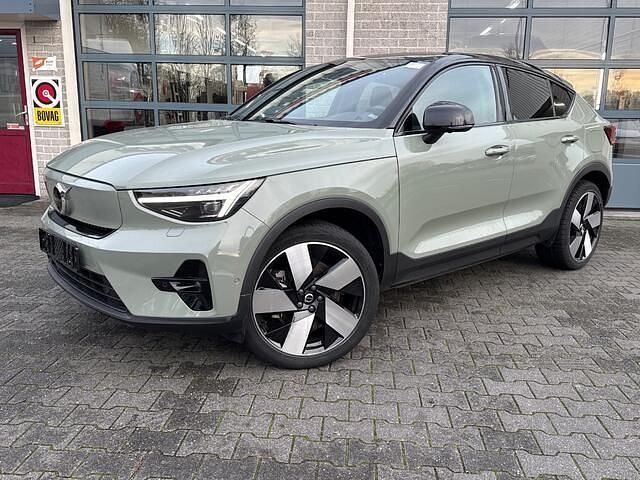 Groen Gebruikt 2022 Volvo C40 Ultimate SUV | € 33.850 (Eerlijke prijs) - Afbeelding 1/3
