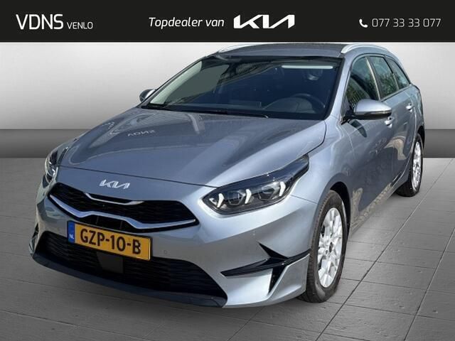 Grijs Gebruikt 2025 Kia Ceed Stationwagen | € 31.950 (Eerlijke prijs) - Afbeelding 1/4