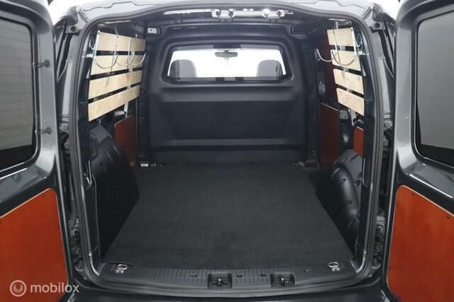 Occasion VW Caddy Exclusive 122 PK (89 kW) 2023 Grijs MPV