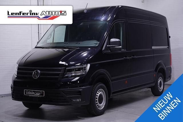 Deep black pearl effect (lc9x) Occasion 2024 VW Crafter Van | € 46.800 (Iets duurder) - Afbeelding 1/4