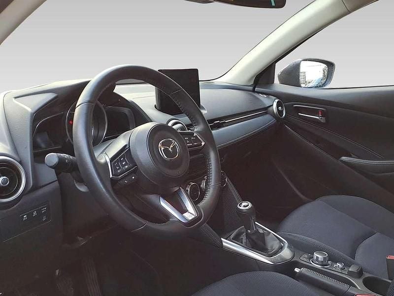 Occasion Mazda 2 Luxury 90 PK (66 kW) 2022 Zwart (metallic) Hatchback