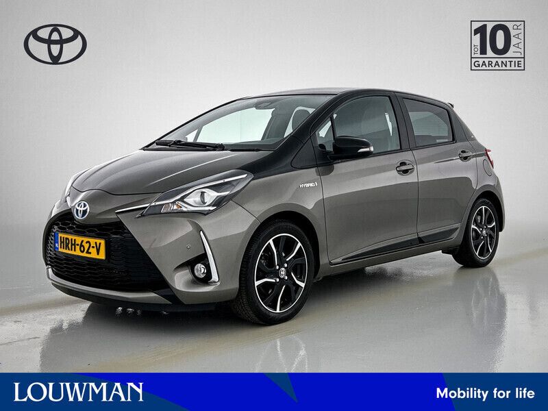 Grijs Gebruikt 2018 Toyota Yaris Hybrid Limited Hatchback | € 18.950 (Eerlijke prijs) - Afbeelding 1/3
