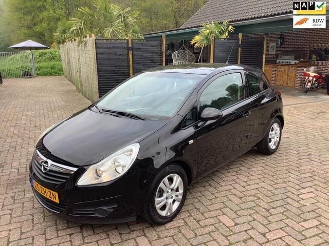 Zwart Gebruikt 2008 Opel Corsa Business Hatchback | € 2.480 (Goede deal) - Afbeelding 1/4