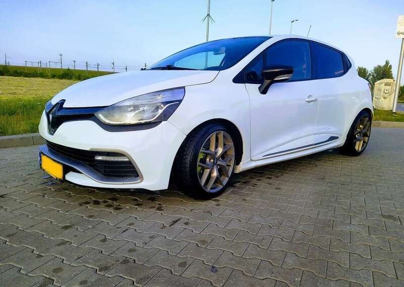 Wit Gebruikt 2015 Renault Clio IV R.S. Hatchback | € 9.500 (Super prijs) - Afbeelding 1/4