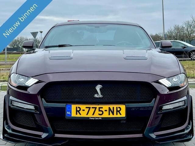 Rood Occasion 2018 Ford Mustang Coupé | € 35.950 (Eerlijke prijs) - Afbeelding 1/4