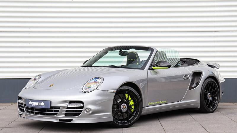 Grijs Occasion 2011 Porsche 911 Turbo S Cabriolet Cabriolet | € 239.918 - Afbeelding 1/4