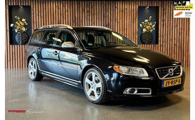 Zwart Gebruikt 2011 Volvo V70 Stationwagen | € 8.900 (Eerlijke prijs) - Afbeelding 1/4