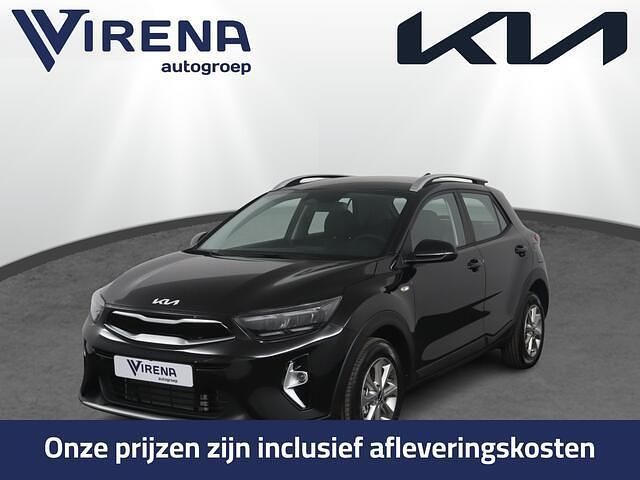 Zwart Nieuw 2025 Kia Stonic SUV | € 29.090 (Iets duurder) - Afbeelding 1/4